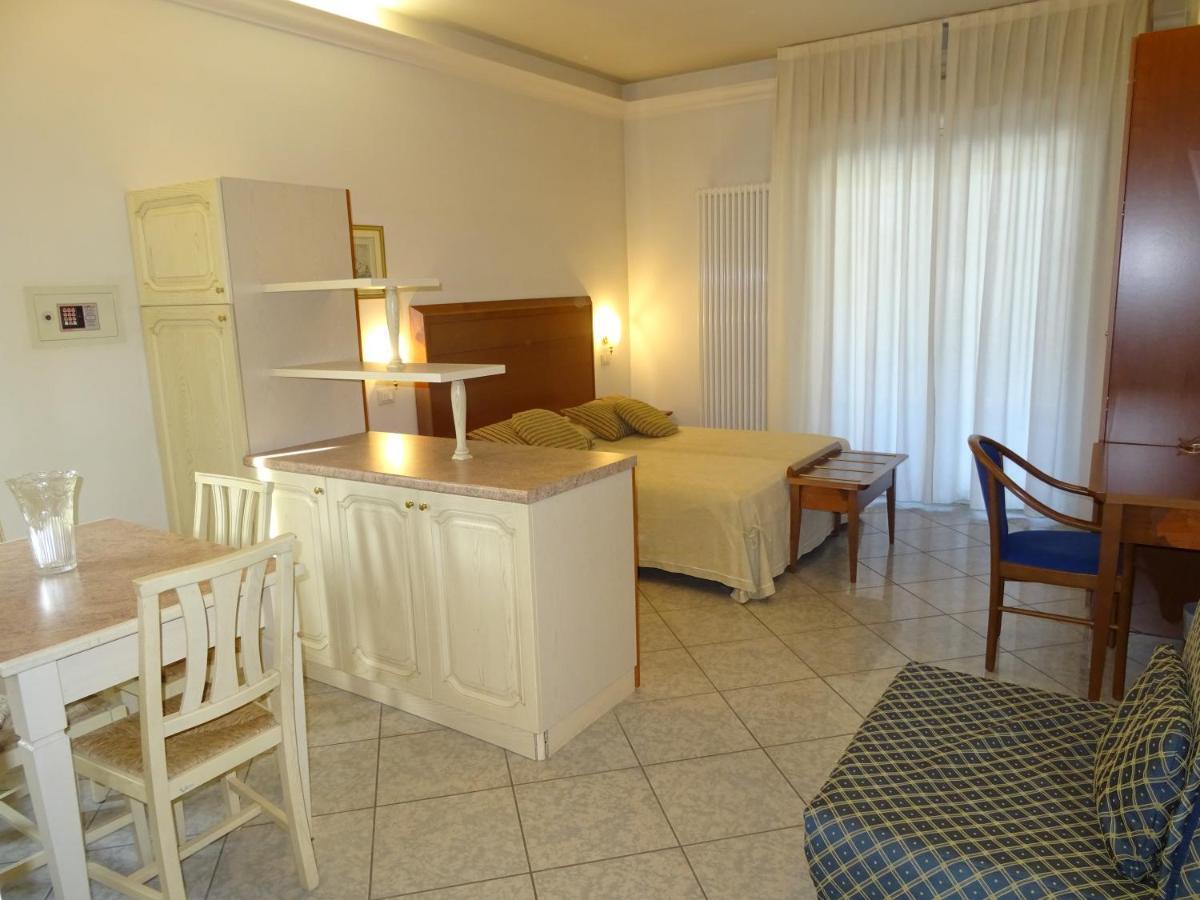 Residence Rosa Dei Venti Cervia Zewnętrze zdjęcie